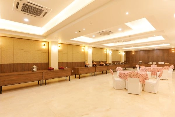 Spacious Banquet Hall Accommodating up to 250 Guests